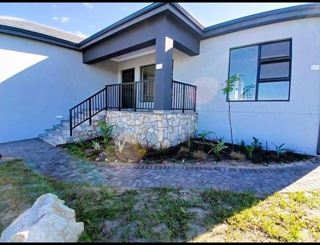 3 BEDROOM HOUSE FOR SALE IN STILBAAI-WES